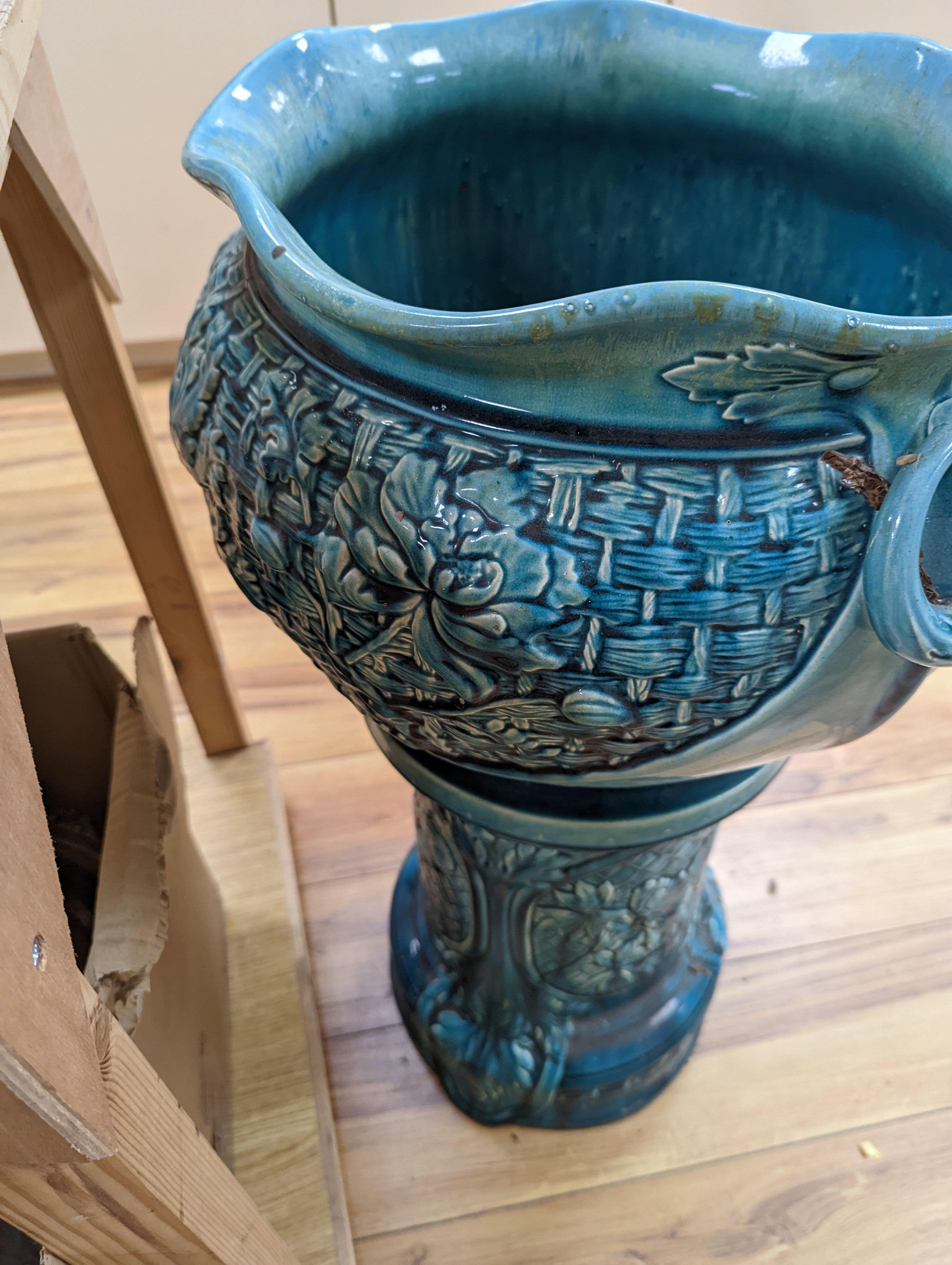 A Bretby turquoise-glazed jardiniere on pedestal 74cm